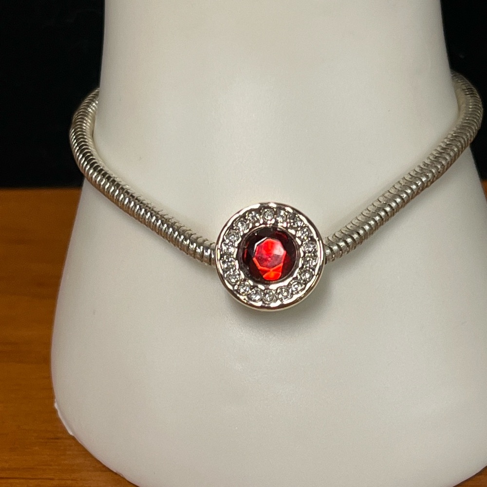 Avon”True Love” Sliding Charm NWOT